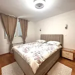 Apartman Fani